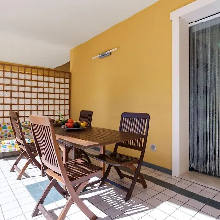 Belvilla By Oyo Flat Near The Sea With Patio Apartment Reitani